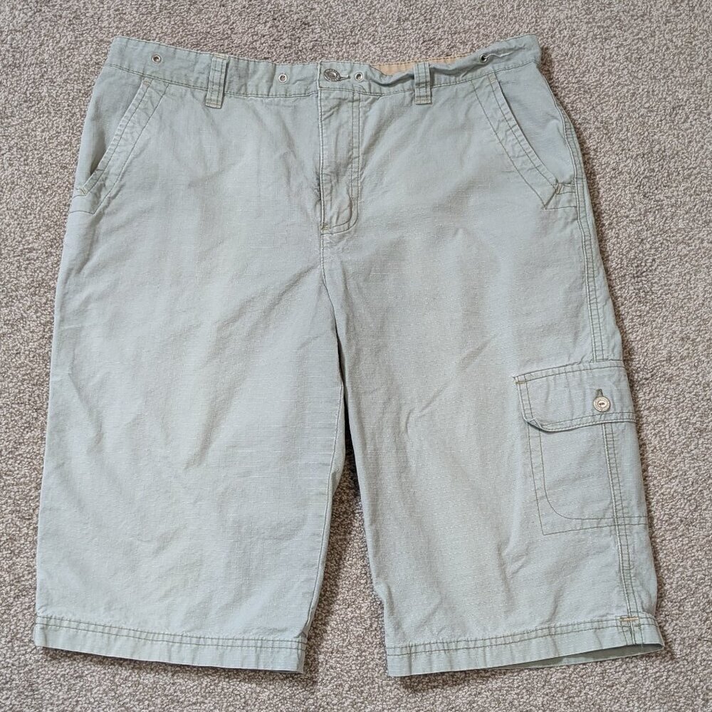 GLORIA VANDERBILT Sage Green High Rise Cotton Bermuda Cargo Shorts; Size 14P